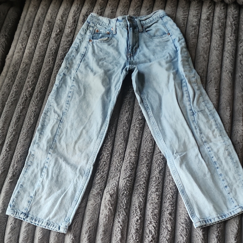 Aeropostale Barrel Light Denim Jeans